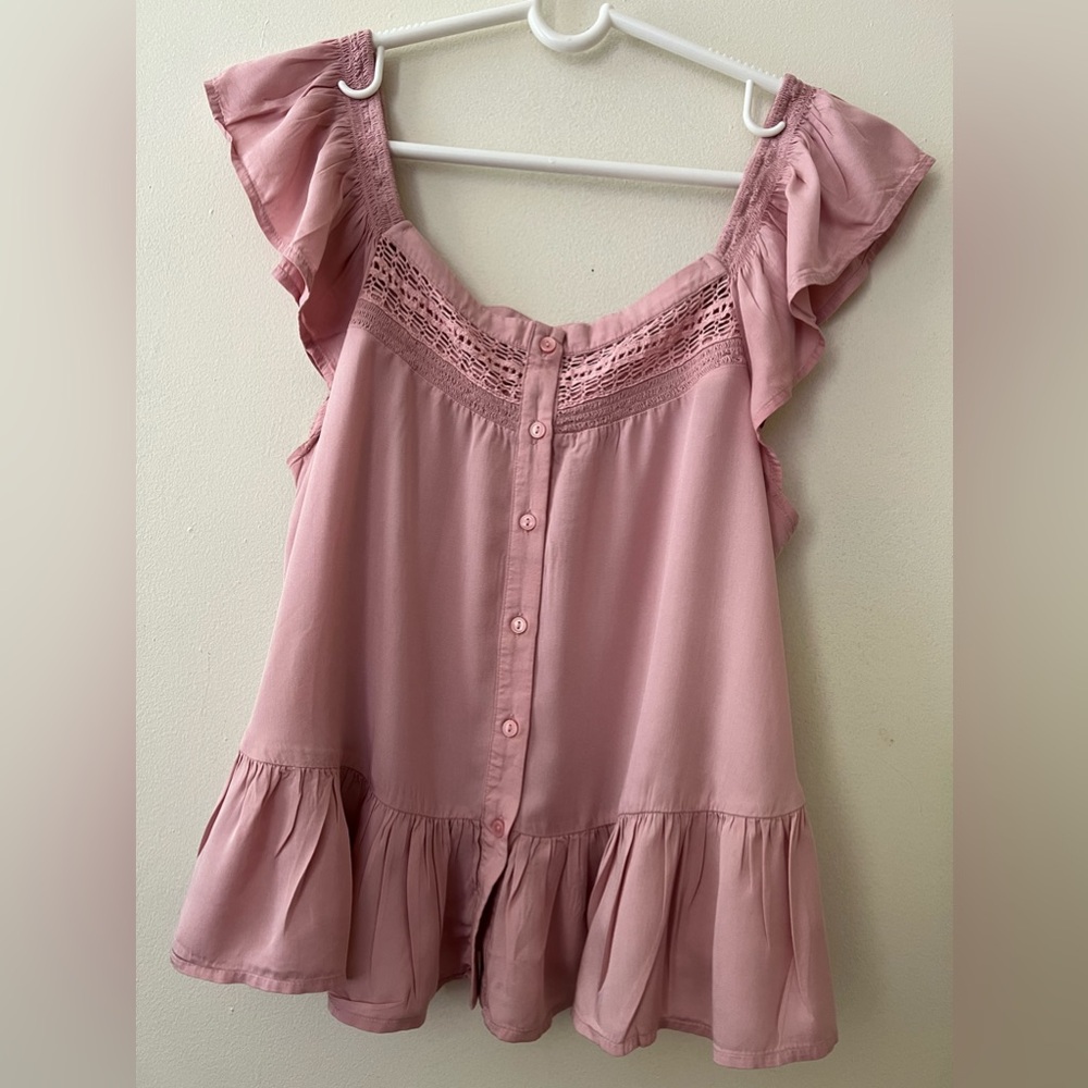 Lucky Brand Dusty Rose Flutter Sleeve Button Front Blouse